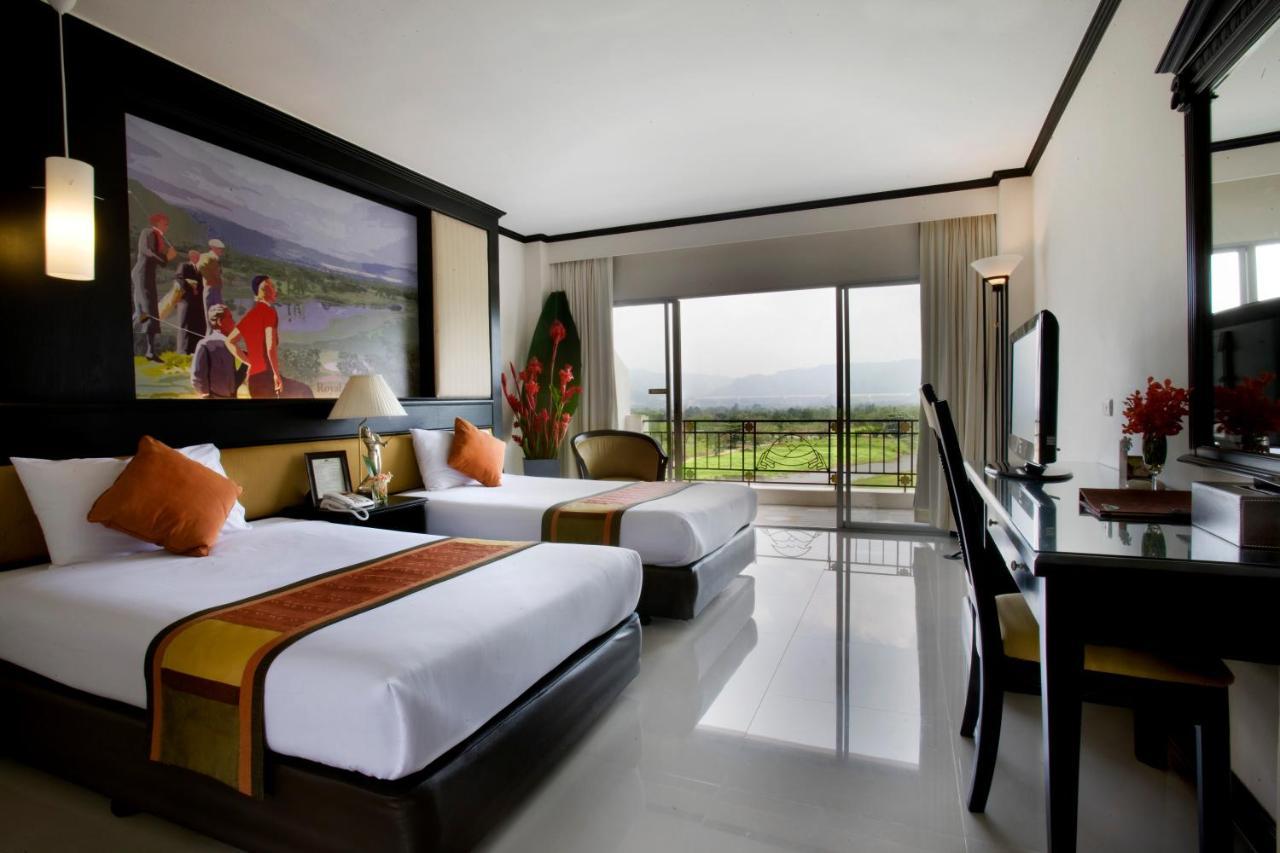 Royal Hills Golf Resort & Spa Nakhon Nayok Luaran gambar