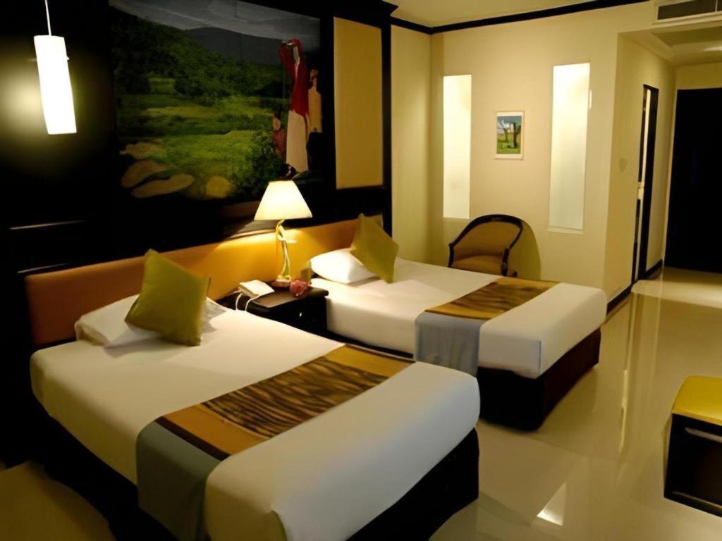 Royal Hills Golf Resort & Spa Nakhon Nayok Luaran gambar