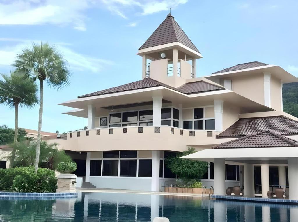 Royal Hills Golf Resort & Spa Nakhon Nayok Luaran gambar